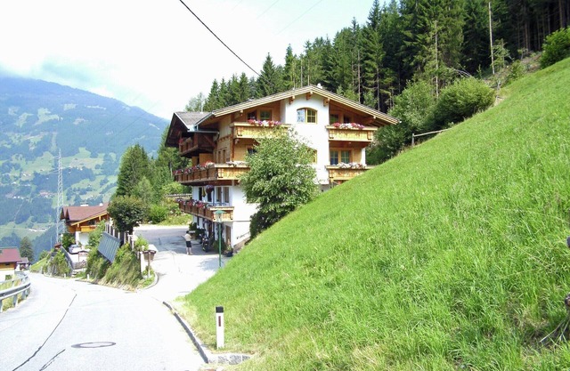 Beautiful Apartment in Zell am Ziller with Balcony