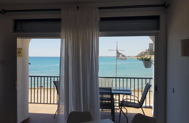 Beautiful apartment facing the sea. a place to dream.