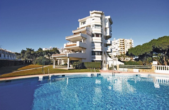 Beautiful Apartment In Calahonda