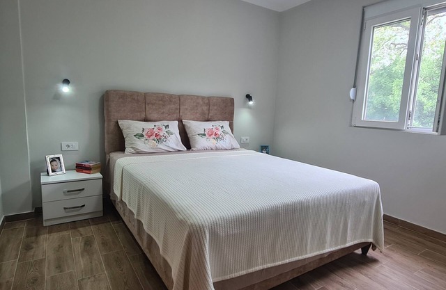 Beautiful Apartments at Rural Mountain Villa 2km From the sea