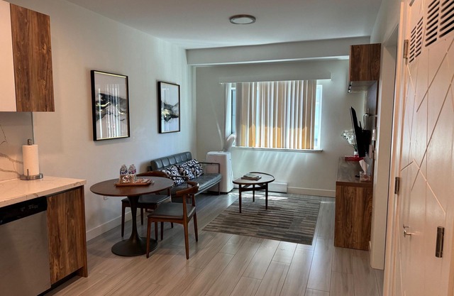 Beautiful Apartment In Vancouver