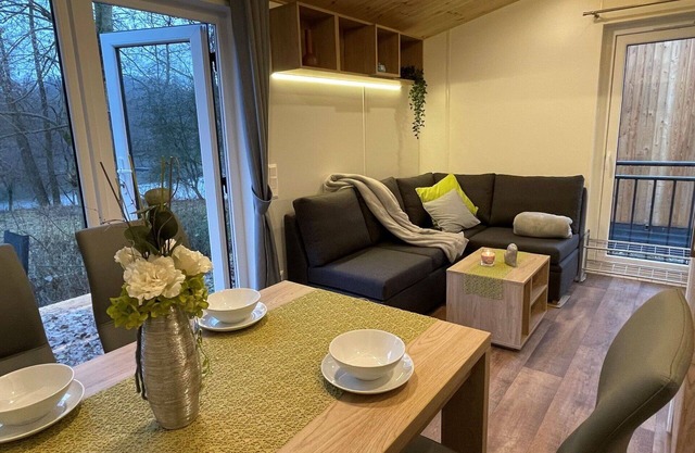 Beautiful apartment in villa for 5 guests with WIFI, TV and terrace