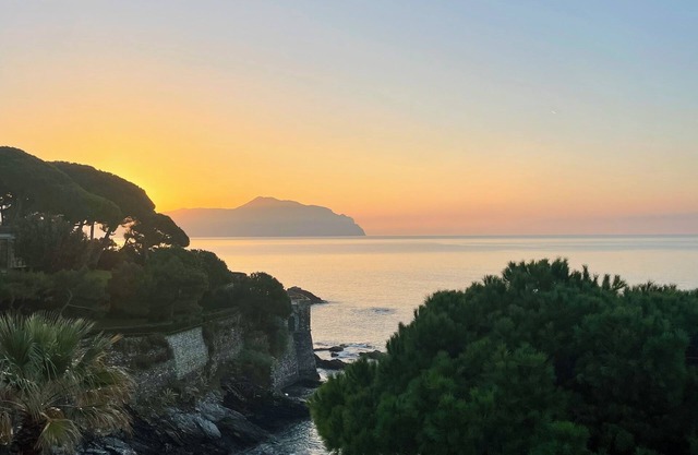 Beautiful apartment in front of the sea—2minutes from the beach-parking included