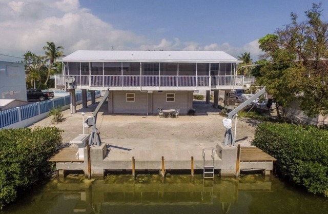 Beautiful centrally located home in the Florida keys