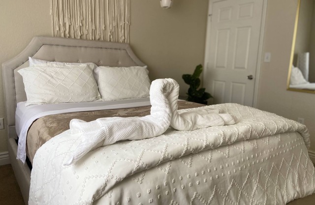 Beautiful Condo near Universal, International drive and Disney