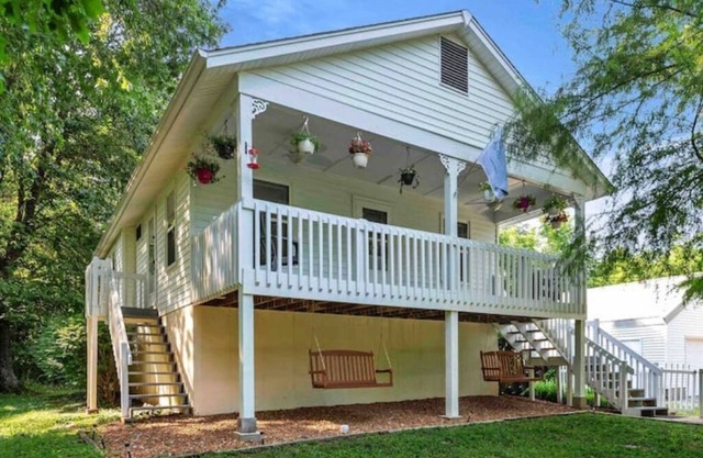 Beautiful Cottage on Large one Acre Private Lot