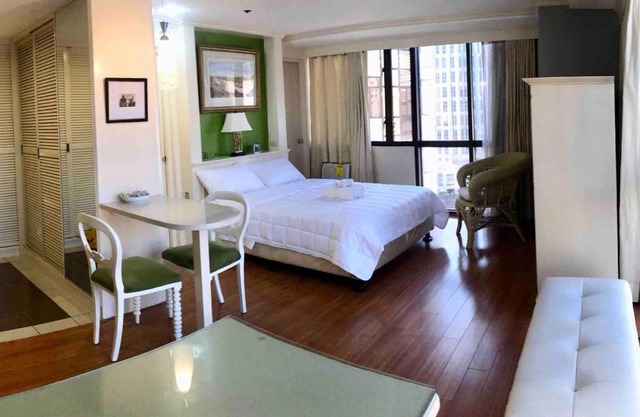 Beautiful Flat in Greenbelt (WiFi & Netflix)