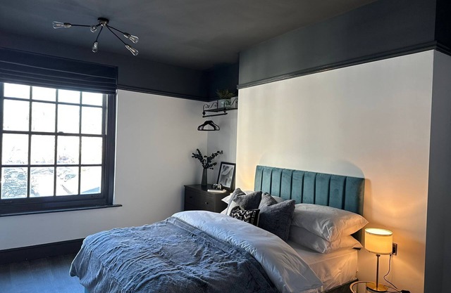 Beautiful large self contained studio