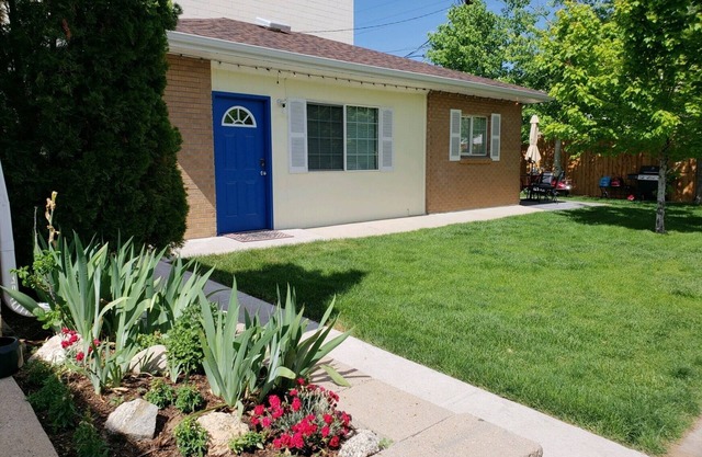 Beautiful Highlands Cottage near Downtown, 50% monthly discount