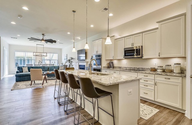 Beautiful Home! 1.5 Miles to the Sands of Bethany Beach - Sleeps 11
