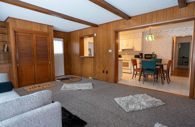 Beautiful home centrally located in Erie, PA