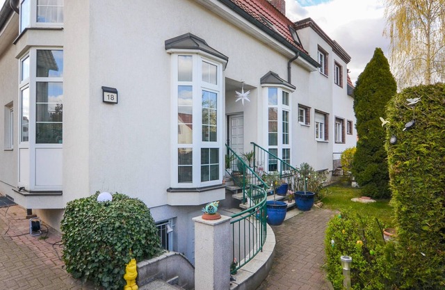 Beautiful Home in Berlin With 2 Bedrooms and Internet