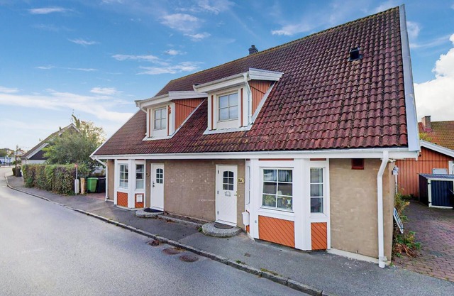 Beautiful home in Höganäs with WiFi