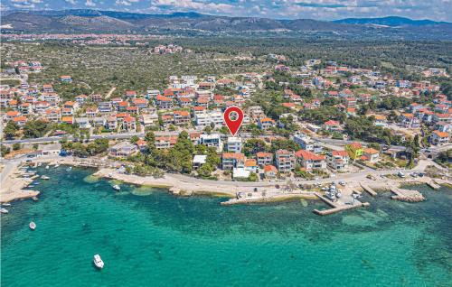 Beautiful Home In Sibenik-Brodarica