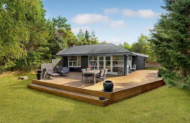 Beautiful Home In Vig With Wifi