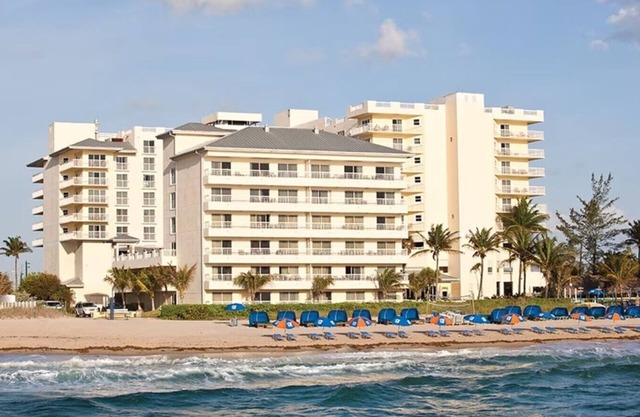 Beautiful Hotel in Royal Vista 1BD near North Ocean Park
