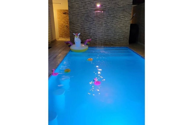 Beautiful house at 5 min from Caleta beach.
