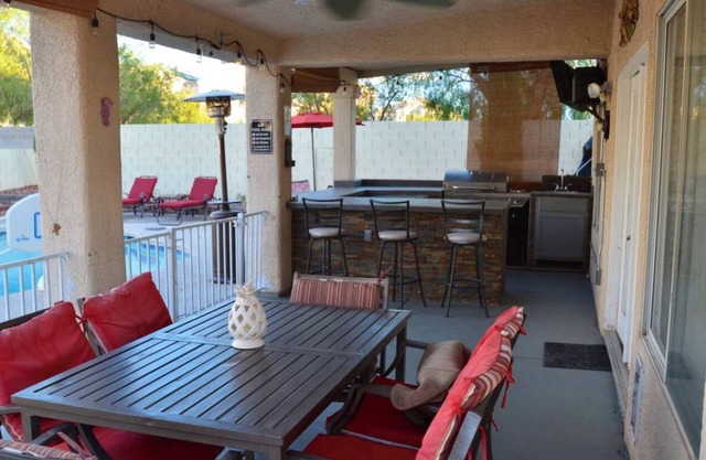 Beautiful house with pool and bbq/area, fire pit.