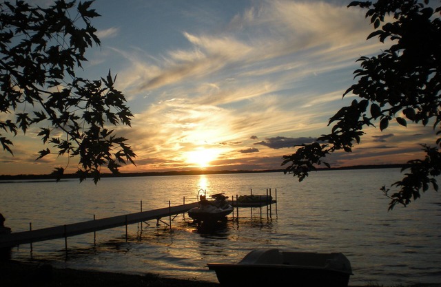 Beautiful Lake Front Home North of Long Lake, Brainerd!