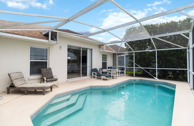 Beautiful Lake View Home, pets considered, 2680