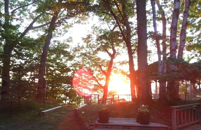 Beautiful Lakefront Home - Pentwater (South Beach)