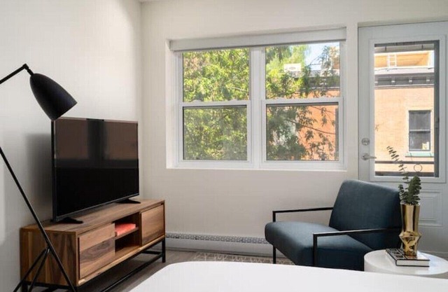 Beautiful Modern Studio - Le Plateaunn