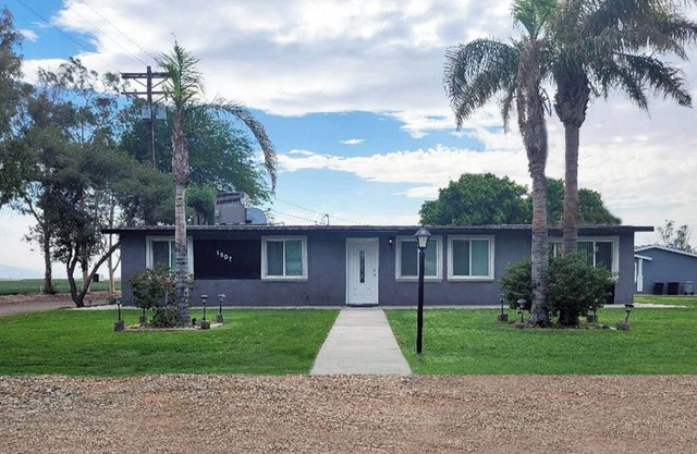 Beautiful peaceful quiet country living nn
