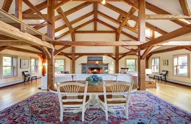 Beautiful Post and Beam. Built in 2013. Sleeps 6-8