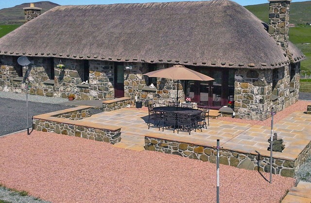 Beautiful private villa for 6 guests with WIFI and TV