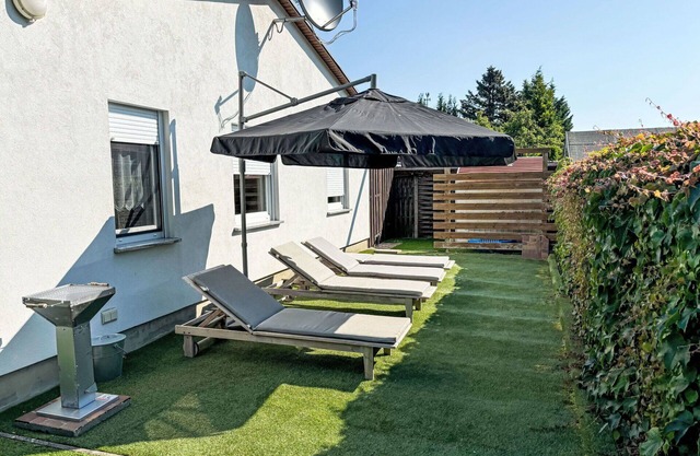 Beautiful private villa for 4 guests with A/C, WIFI, TV, terrace, pets allowed and parking