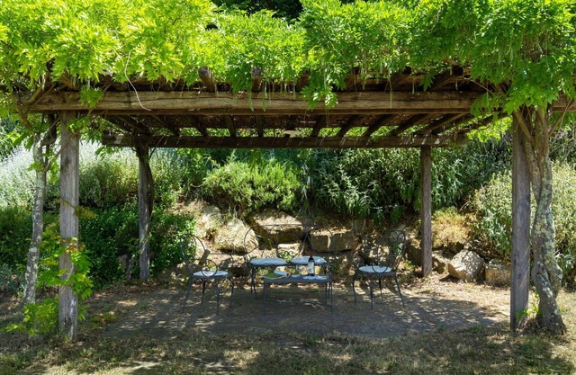 Beautiful private villa for 11 guests with WIFI, private pool, TV and balcony, close to Florence