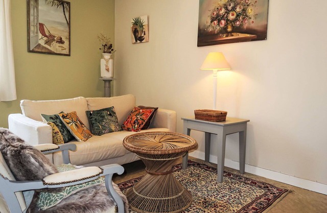 Beautiful private villa for 5 people with WIFI and TV