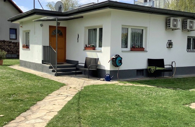 Beautiful private villa for 4 guests with A/C, WIFI, TV and pets allowed
