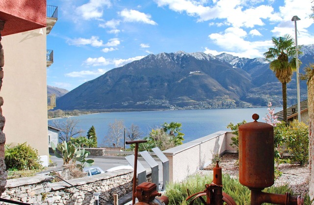 Beautiful private villa for 4 guests with WIFI, A/C, TV, patio, pets allowed and panoramic view