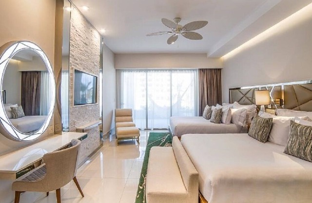 Beautiful Suite Options Oceanfront Resort