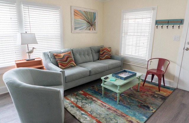 Beautiful Three Bedroom with Private Beach Access