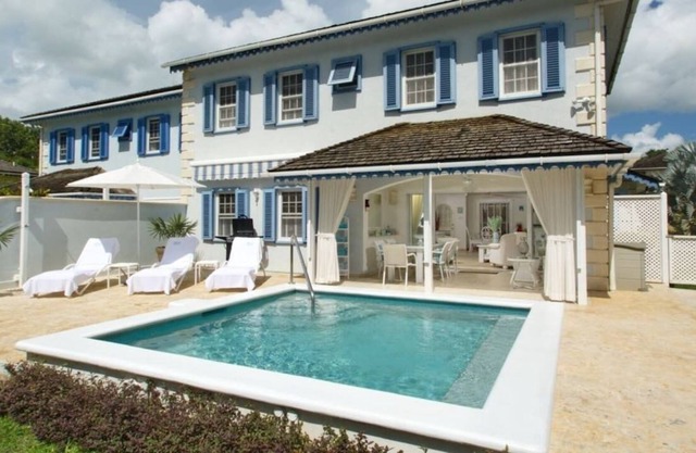 Beautiful Three Bedroom Villa