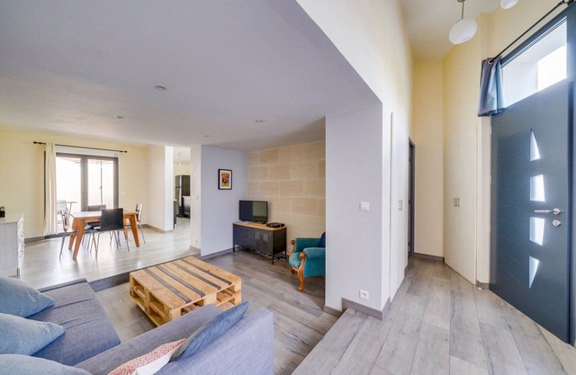 Beautiful townhouse Talence
