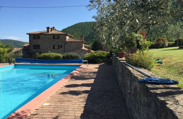 Beautiful Tuscan farmhouse in the countryside with swimming pool