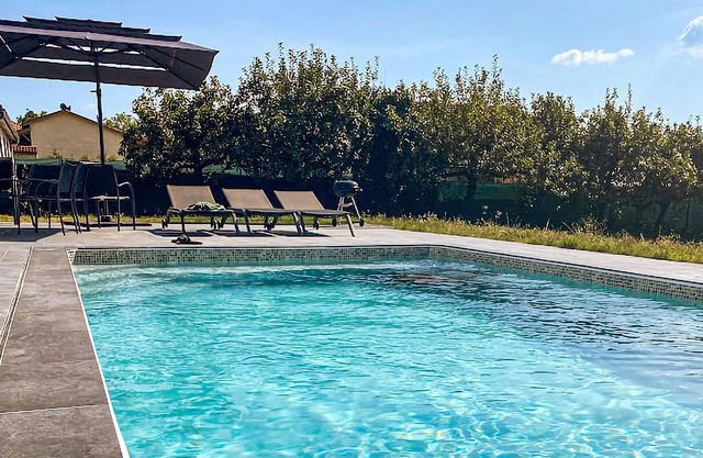 Beautiful vacation home with pool on the edge of the forest.