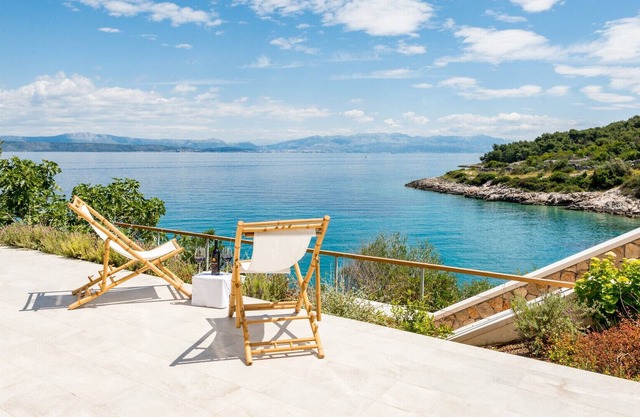 Beautiful Villa Artemis