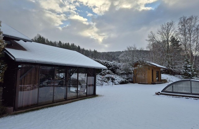 Beautiful villa for 8 people with WIFI, hot tub, TV, terrace, panoramic view and parking