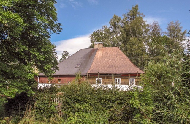Beautiful villa for 6 guests with TV, patio and pets allowed
