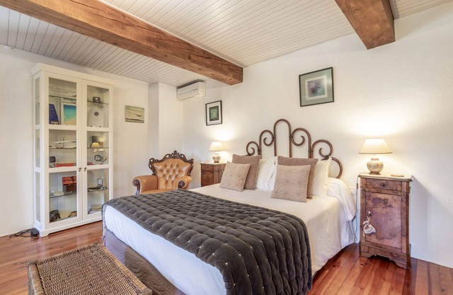 Bed and breakfast 'Colombine Chambre Double Deluxe' with Shared Garden, Wi-Fi and Air Conditioning