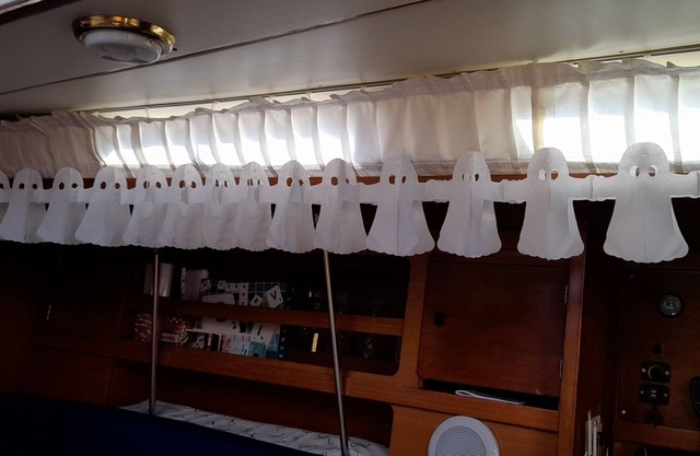 Bed & Boat Holiday