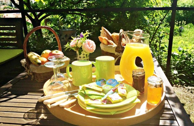 Bed & Breakfast Chambres d'hôtes COTTAGE BELLEVUE