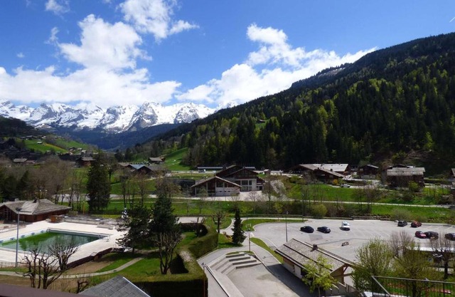 Bel Appart 2P+Mezz, 40m², Centre Grand-Bornand, 6 Pers, Balcon Sud, 600m Télécabines, Garage - FR-1-458-180
