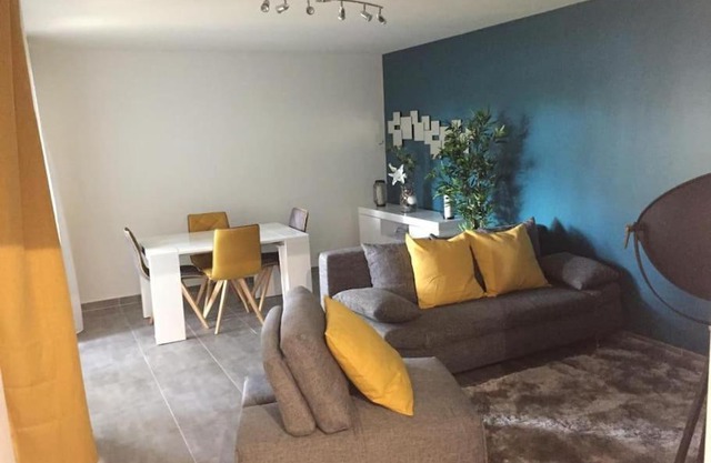 Bel appartement à 2 min des transports parisiens