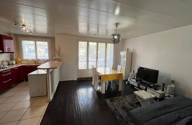 Bel Appartement Familial Avec Balcon Pour 6 Voyageurs