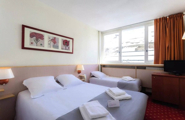 Belambra Clubs Les Menuires - Snow And Heaven - Half board - Essential Room 2 Adults